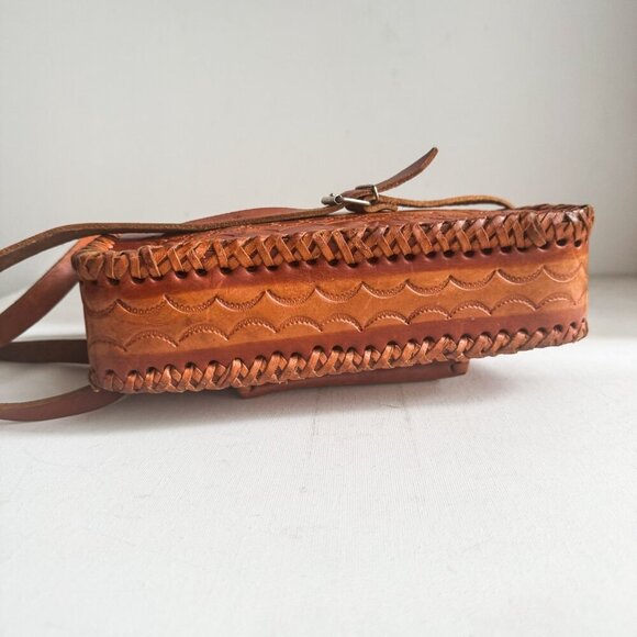 Vintage Hand tooled Brown Whipstitch Detail Square Shoulder Bag - Picture 5 of 5